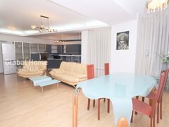 Parc Herastrau Apartament 3 camere  Sat Francez - Aron Cotrus  117 mp